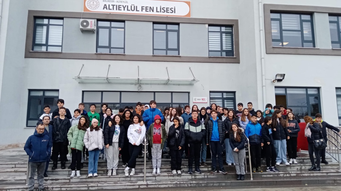 Ayvalık İlçesi Mehmet Akif Ersoy Ortaokulu Öğretmenlerinin ve Öğrencilerinin Okulumuzu Ziyareti